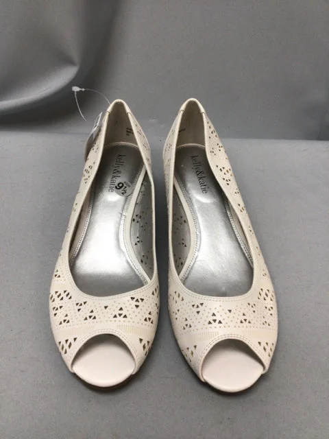 KELLY & KATIE SIZE 9 1/2 Ladies SHOES