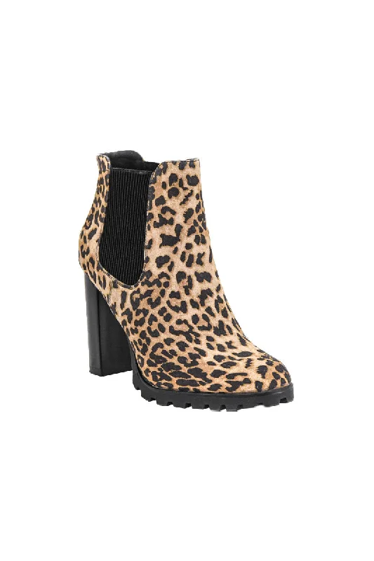 Shoedazzle Booties